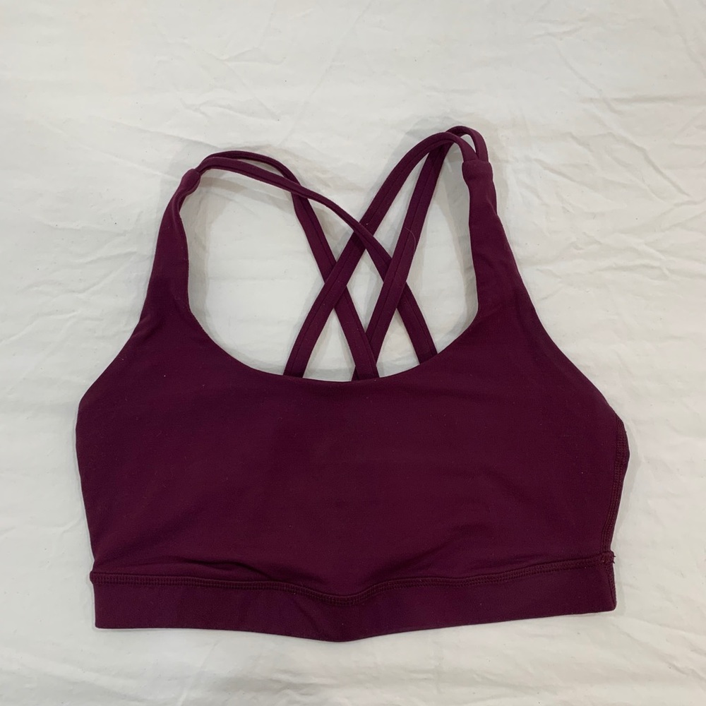 Lululemon sports bra